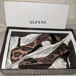 Alfani Mikkileo Leopard 3" heels